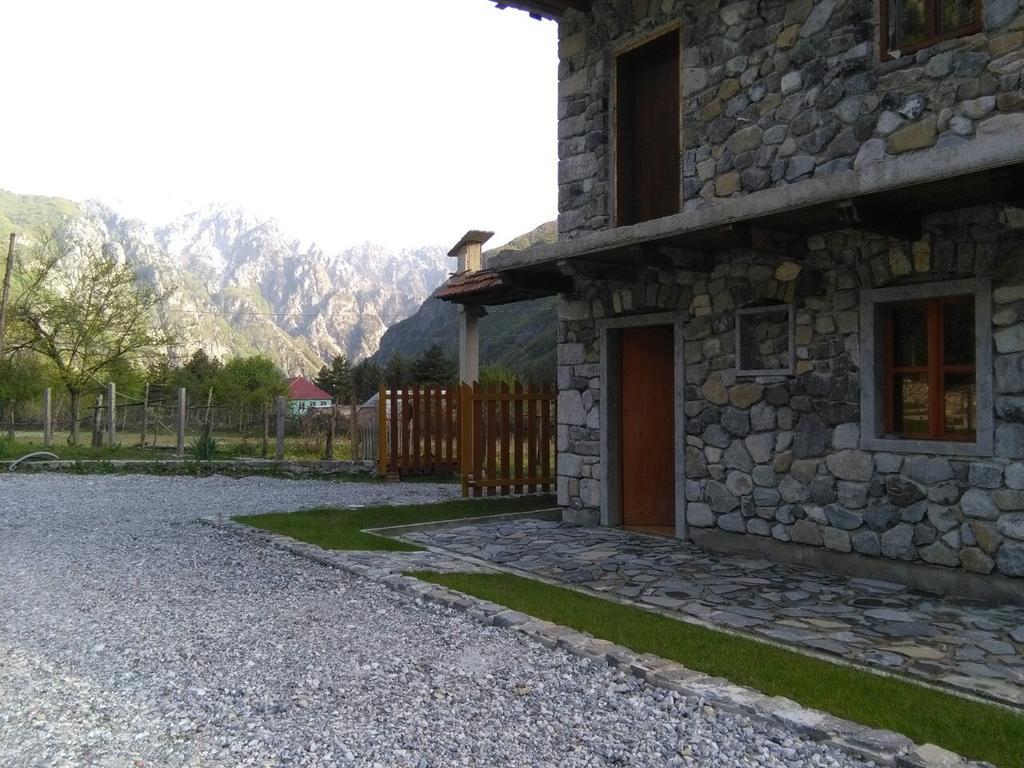 Casa de hóspedes Flodisa Theth